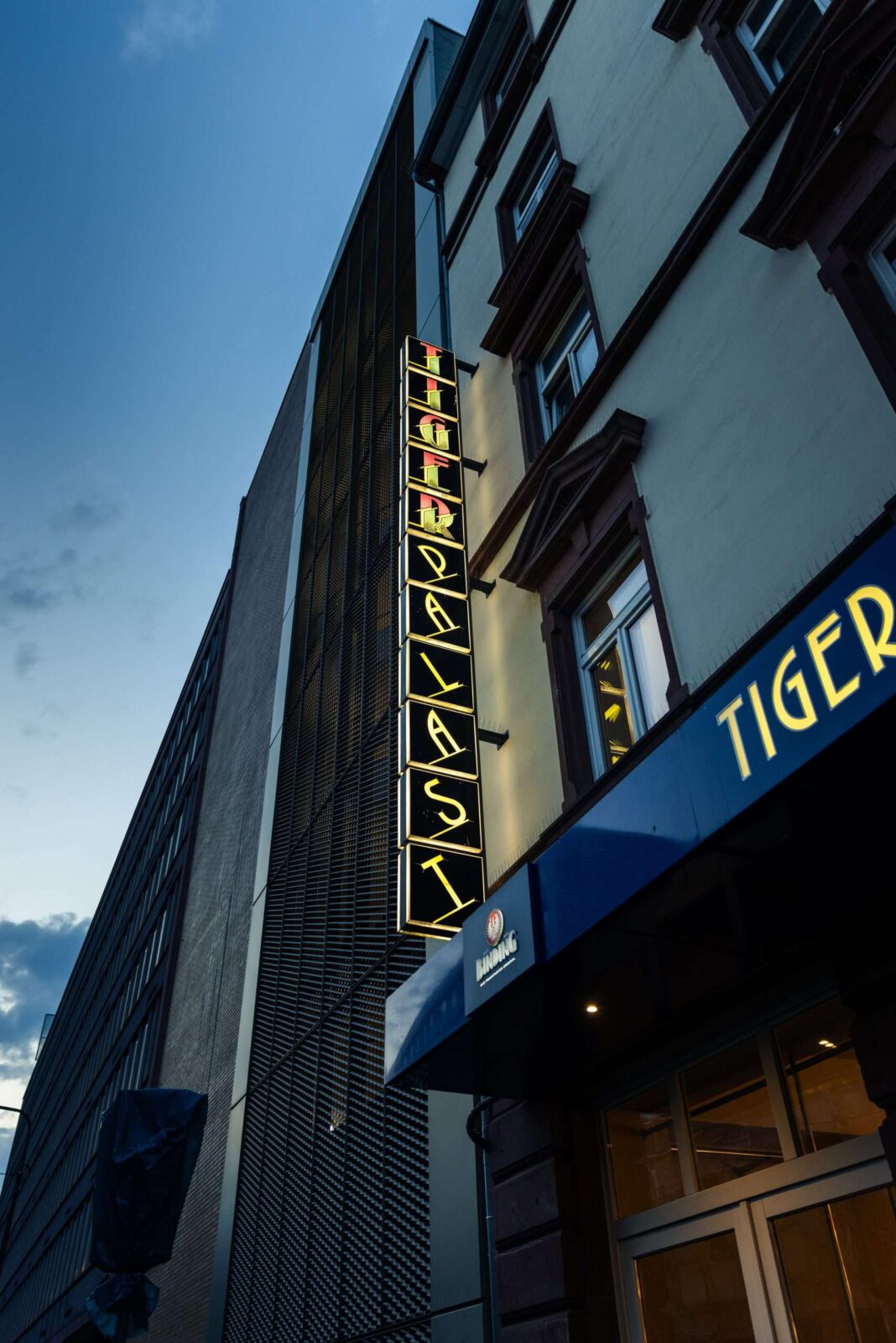 Außenansicht vom Tigerpalast.
