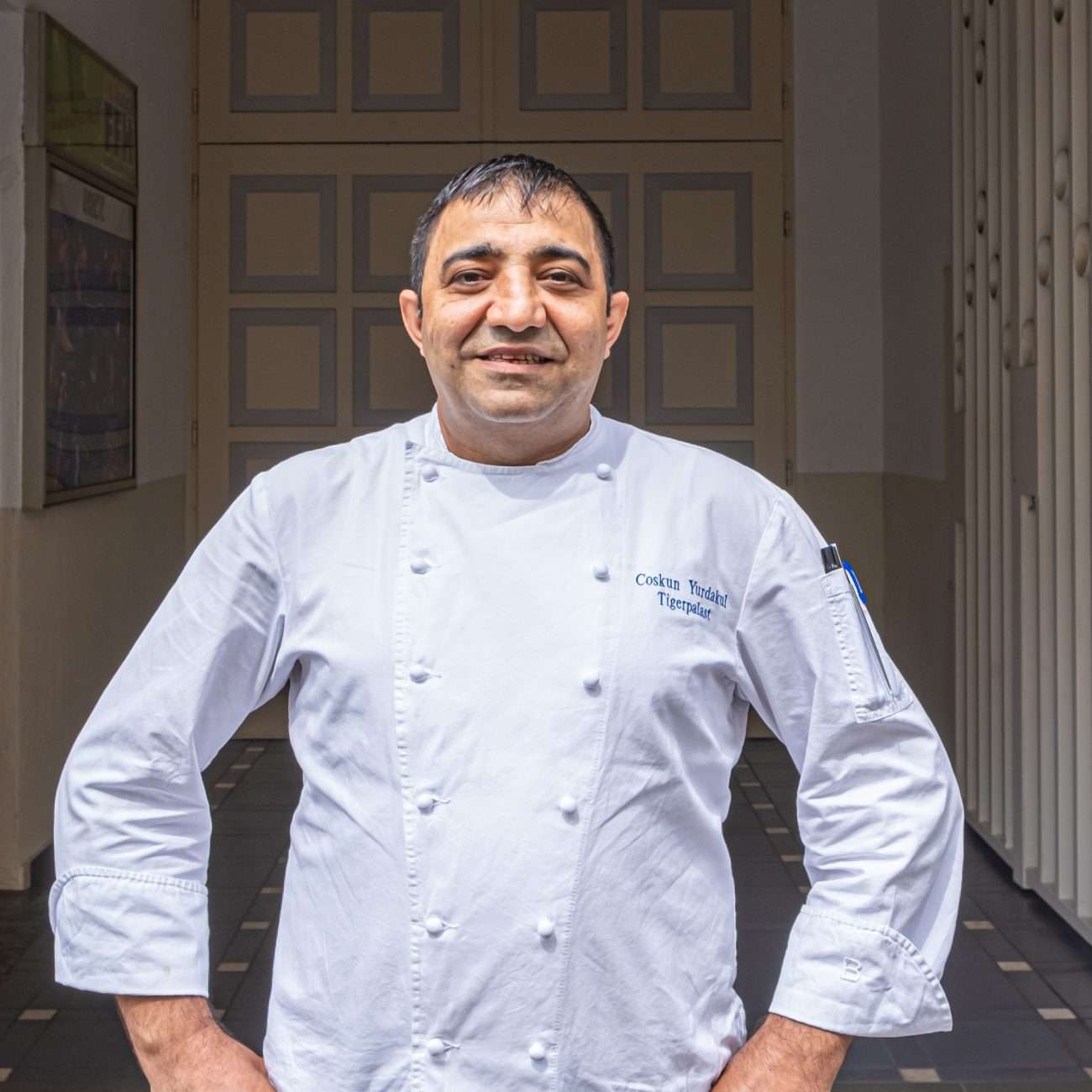 Foto von Coskun Yurdakul, dem Küchenchef des Tiger-Gourmetrestaurants im Tigerpalast Frankfurt